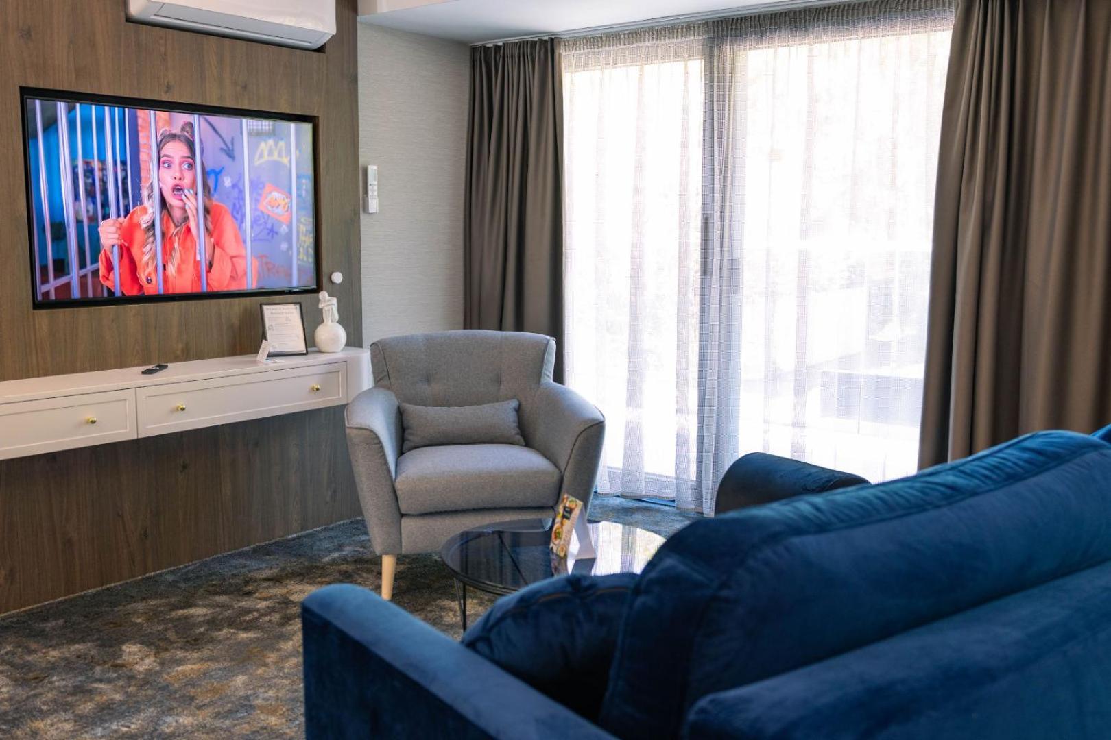 Boulevard Boutique Suites Леба Екстер'єр фото